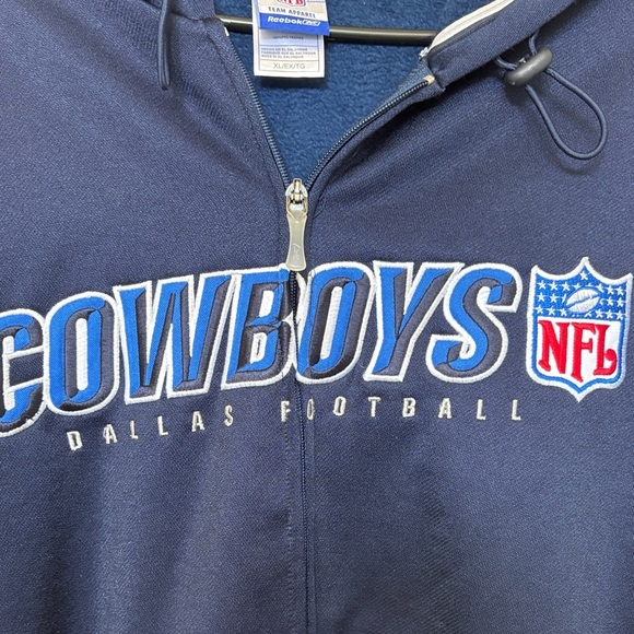 NFL Cowboys Navy and Gray Jacket - Picture 6 of 6